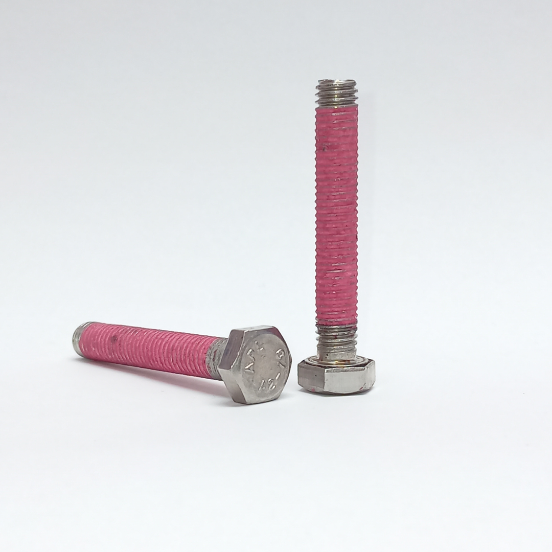 madimport_distribucion-tornilleria-articulos-fijacion_productos_gestion-importaciones-almacenes_madrid-espana_productos-bajo-plano_tornillo-con-precotte-con-microencapsulado